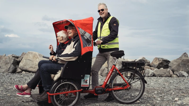 Specialanpassad cykel för två passagerare