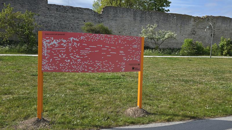 Poesivägg, åretshappening, Visby